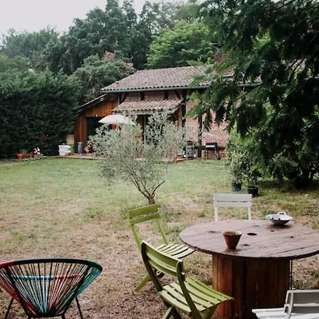 Maison Typique Landaise 몰리엣젯마