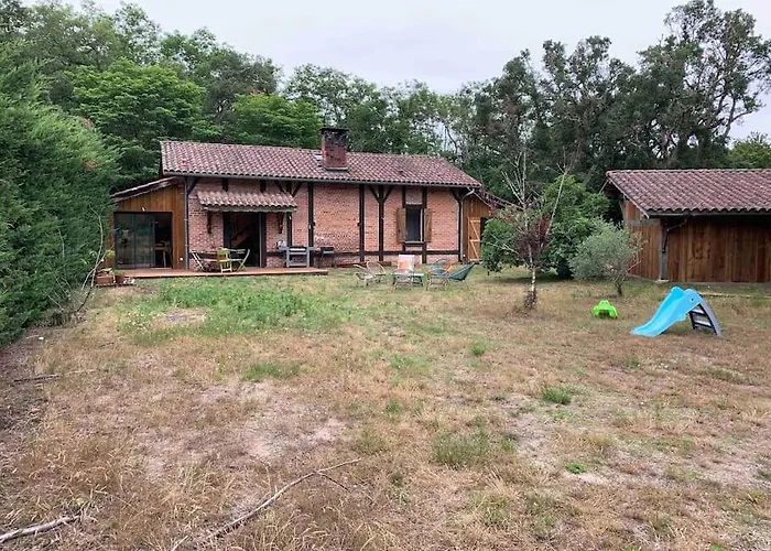 Дом отдыха Maison Typique Landaise Мольез-е-Маа