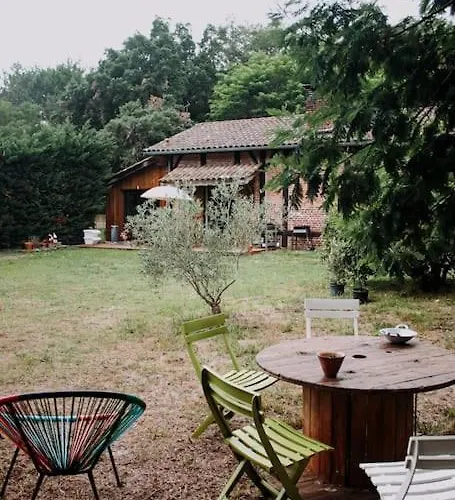 Maison Typique Landaise Мольез-е-Маа